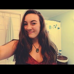 Meet your Posher, Nikki